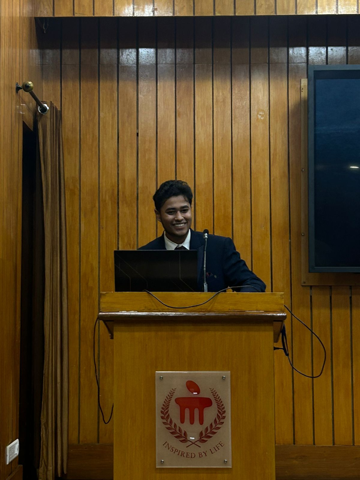 Prashast Saxena